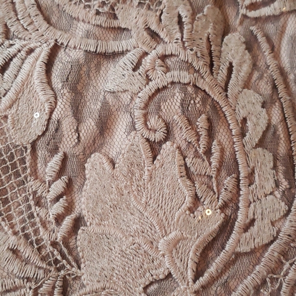 Badgley Mischka Top - Picture 2 of 4